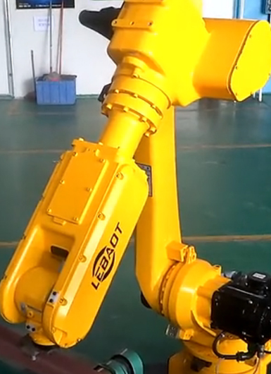  爾必地小工件打磨拋光案例