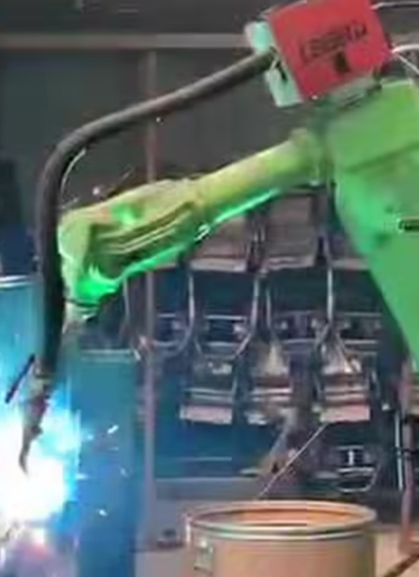 爾必地焊接機器人焊接應用案例